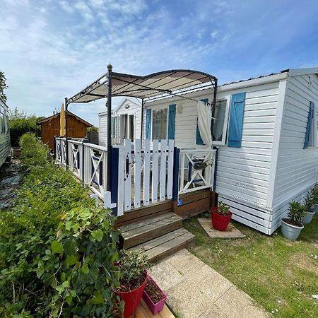 Sylvie Proprietaire Du Mobil-Home Saint-Pair-sur-Mer Exterior foto